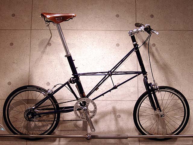 Alex Moulton(�A���b�N�X ���[���g��)TSR-8 ����