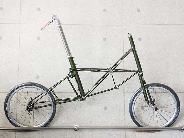 Alex Moulton(�A���b�N�X ���[���g��) AM-18